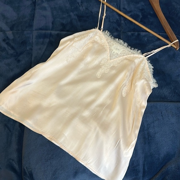 CAMI NYC Sweetheart Charmeuse Cami SzS Blush - Picture 13 of 13